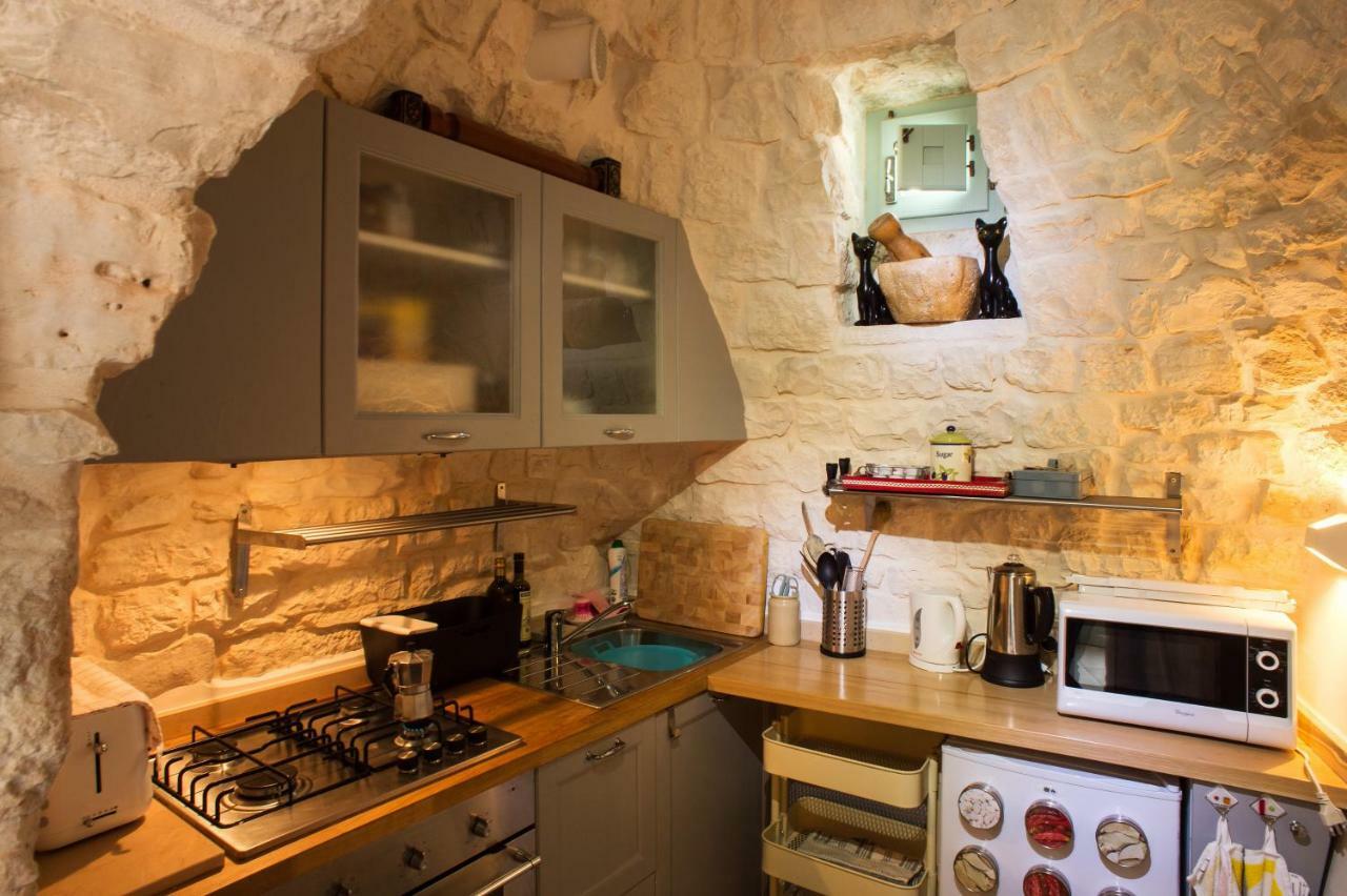 16 Trulli E Giardini Apartment Alberobello Ngoại thất bức ảnh