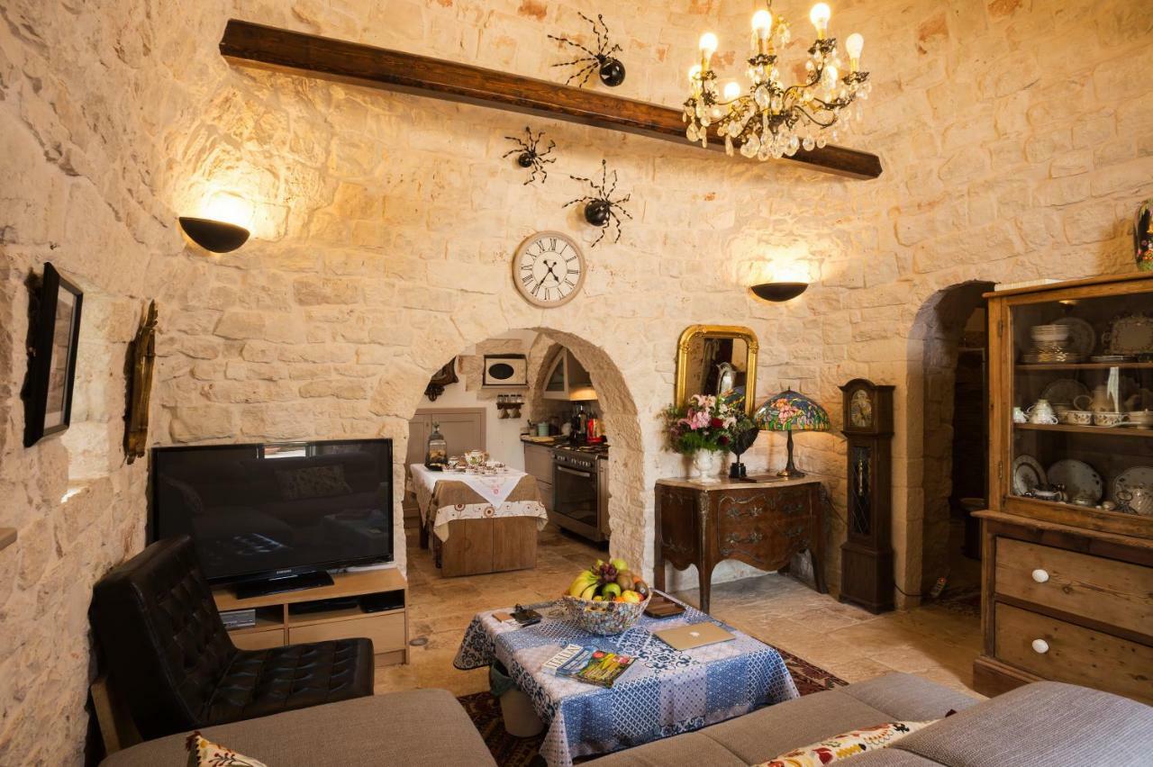 16 Trulli E Giardini Apartment Alberobello Ngoại thất bức ảnh