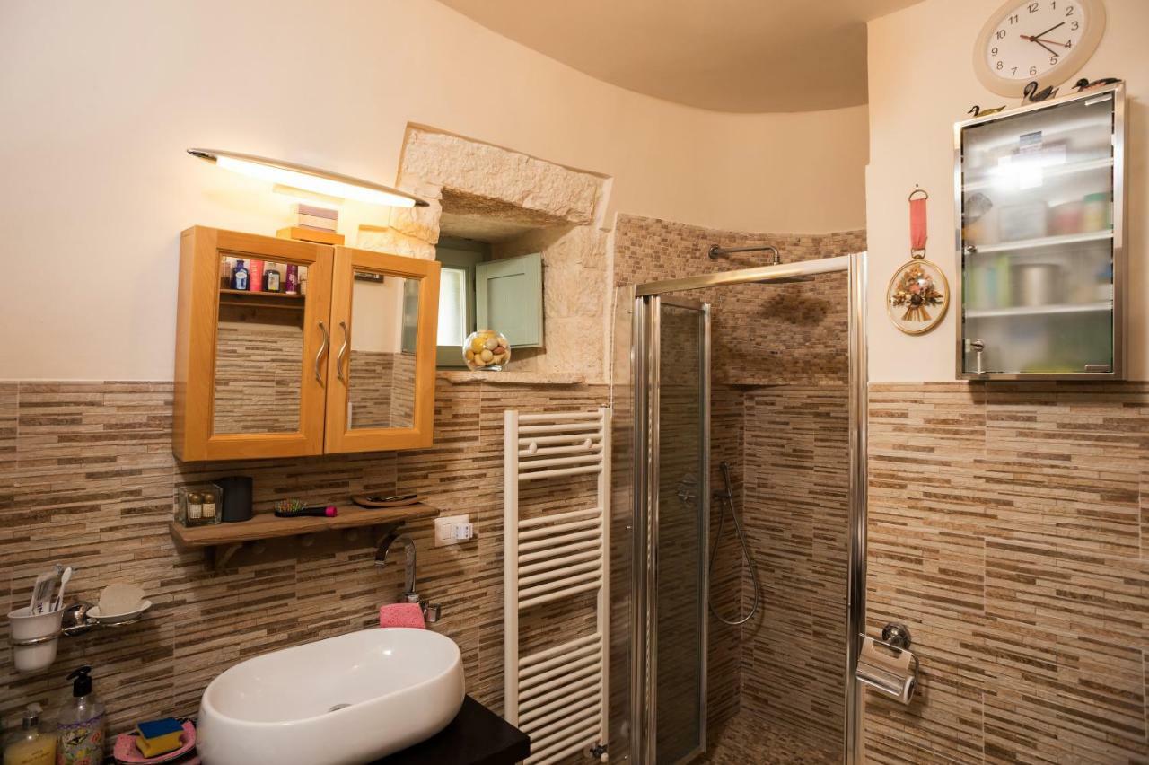 16 Trulli E Giardini Apartment Alberobello Ngoại thất bức ảnh