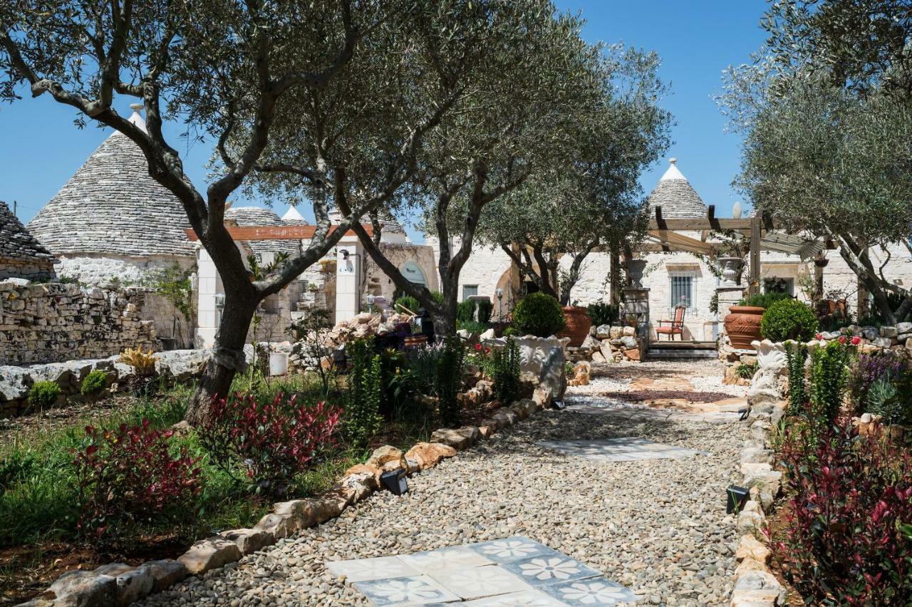 16 Trulli E Giardini Apartment Alberobello Ngoại thất bức ảnh