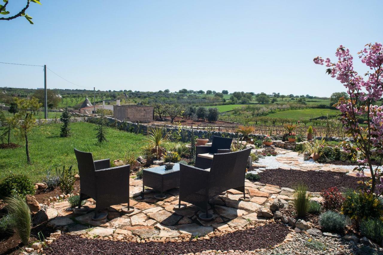 16 Trulli E Giardini Apartment Alberobello Ngoại thất bức ảnh