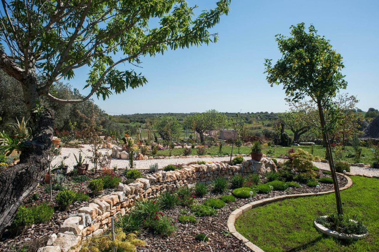 16 Trulli E Giardini Apartment Alberobello Ngoại thất bức ảnh